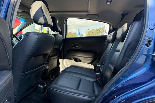 2015 Honda HR-V VTi-L