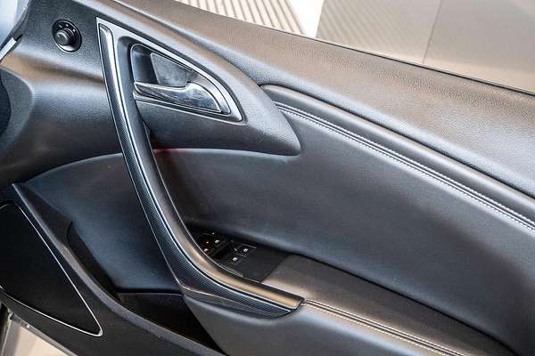 2015 Holden Cascada CJ