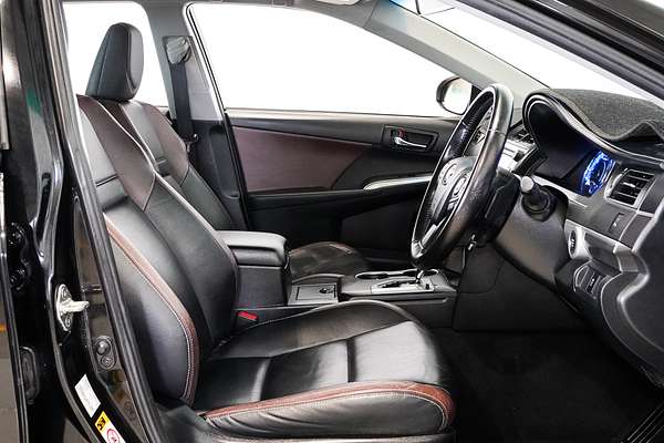 2017 Toyota Camry Atara SX ASV50R