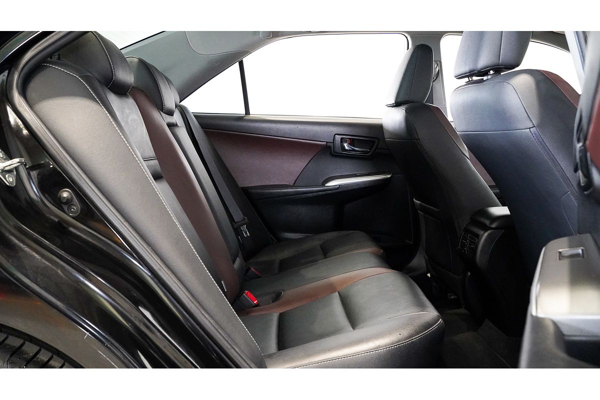 2017 Toyota Camry Atara SX ASV50R