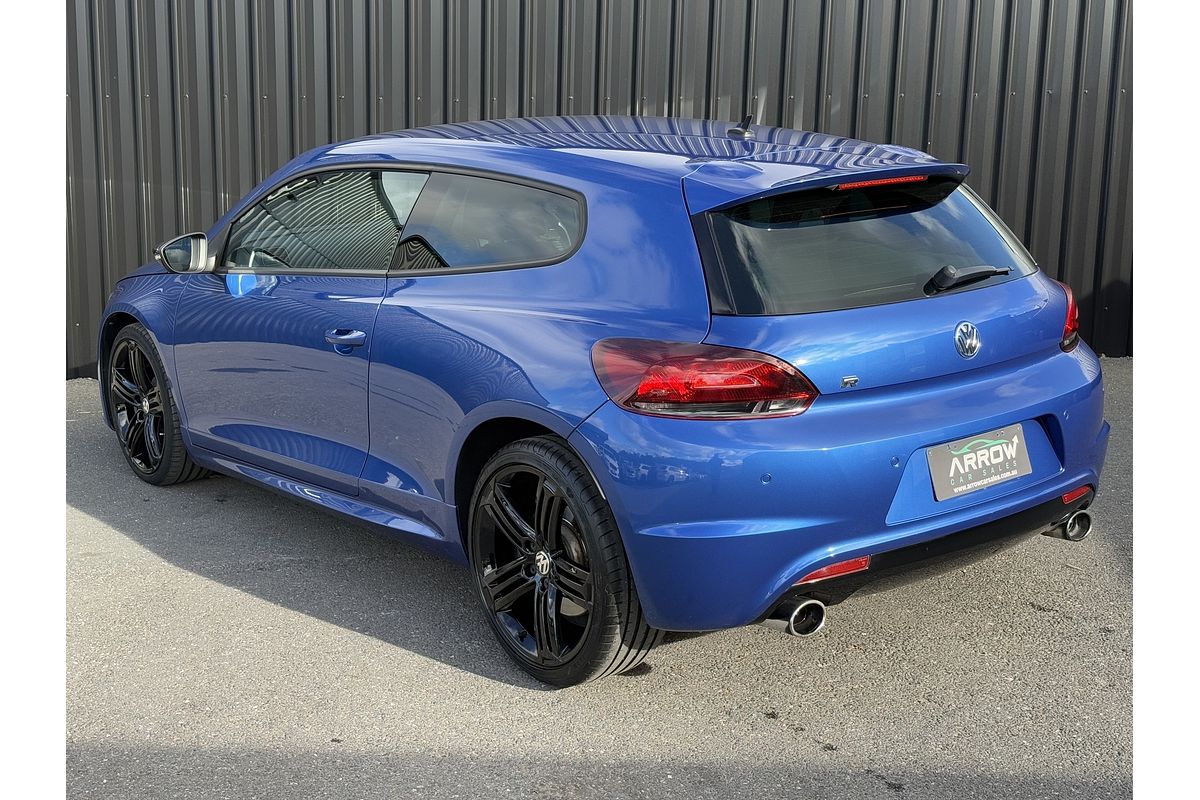 2011 Volkswagen Scirocco R 1S