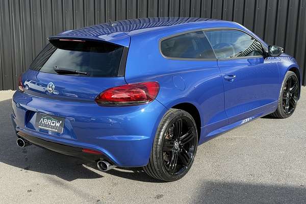 2011 Volkswagen Scirocco R 1S