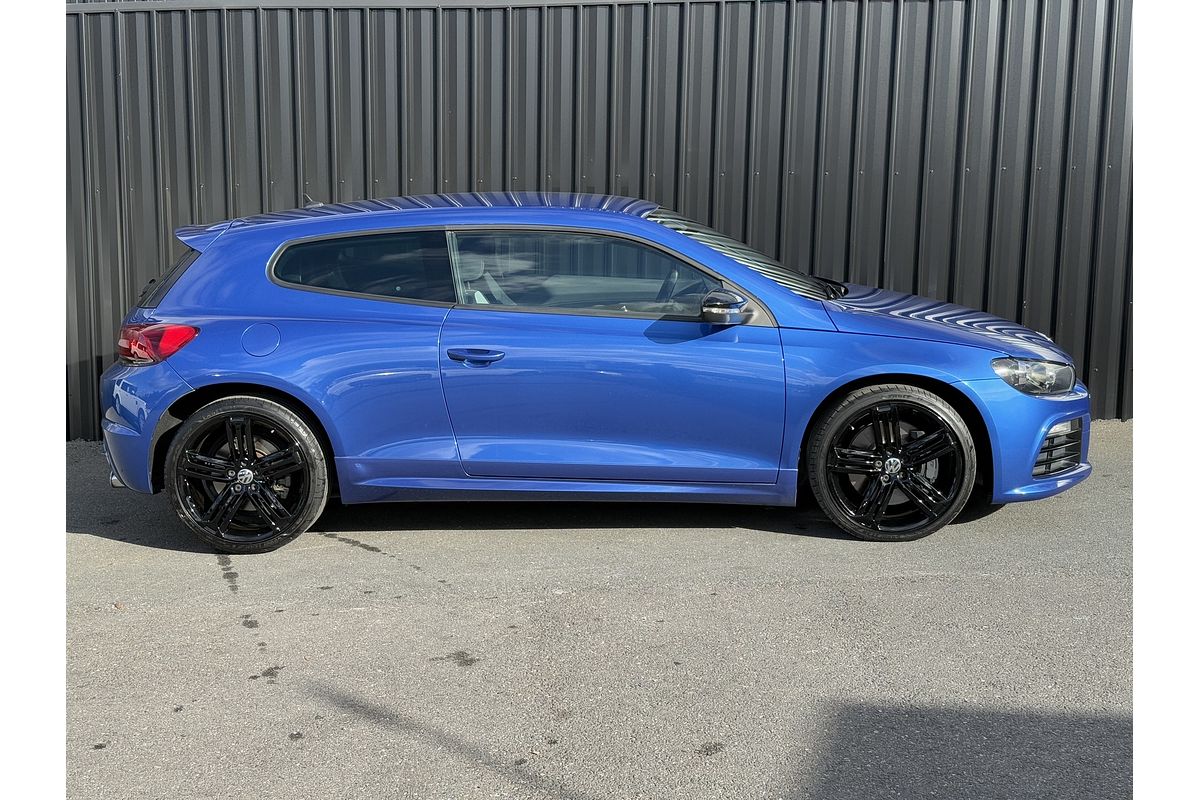 2011 Volkswagen Scirocco R 1S
