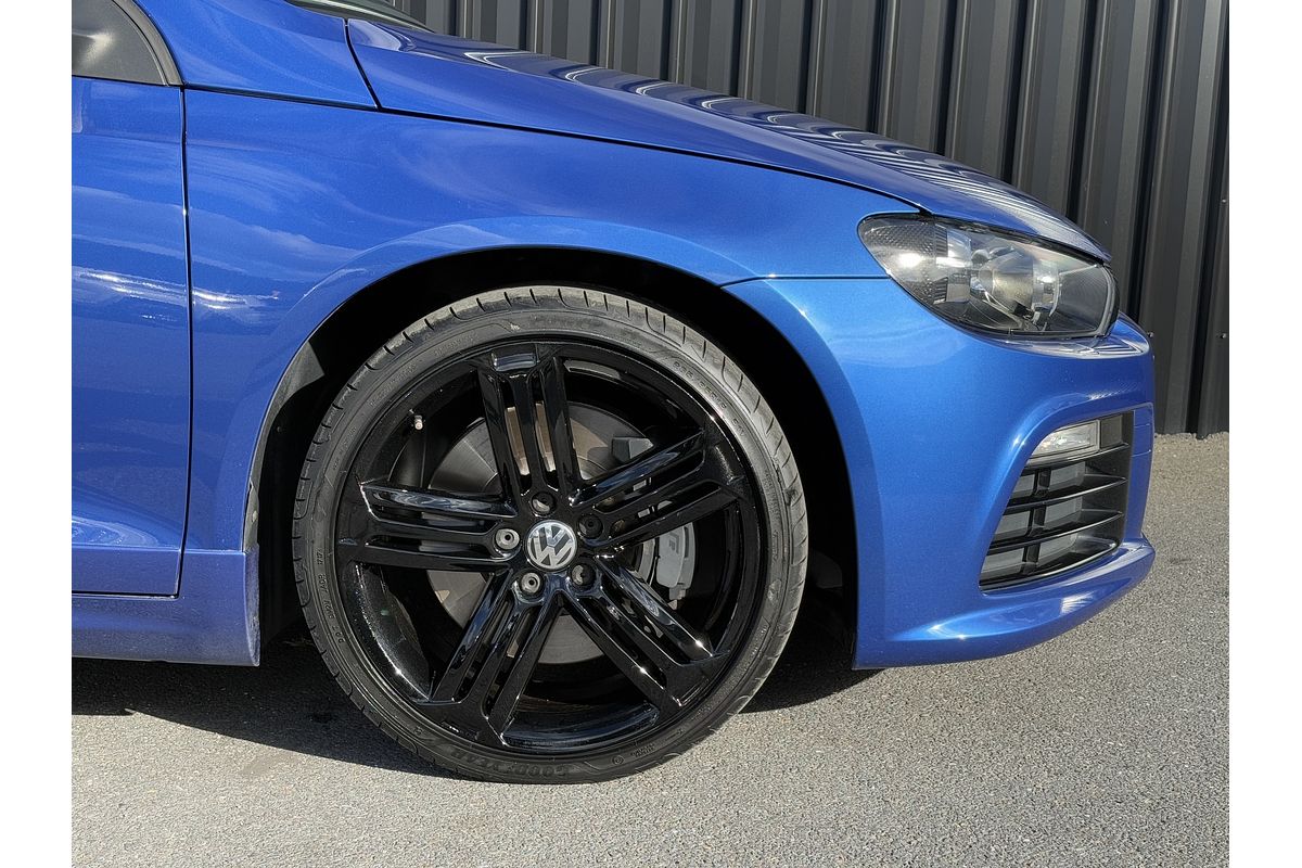 2011 Volkswagen Scirocco R 1S