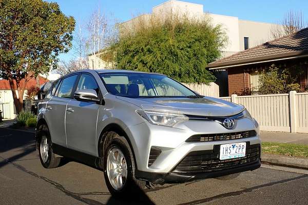 2016 Toyota RAV4 GX ZSA42R
