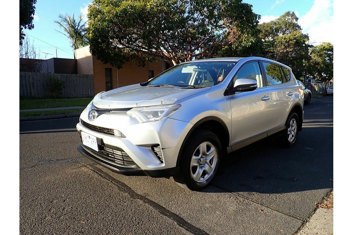 2016 Toyota RAV4 GX ZSA42R