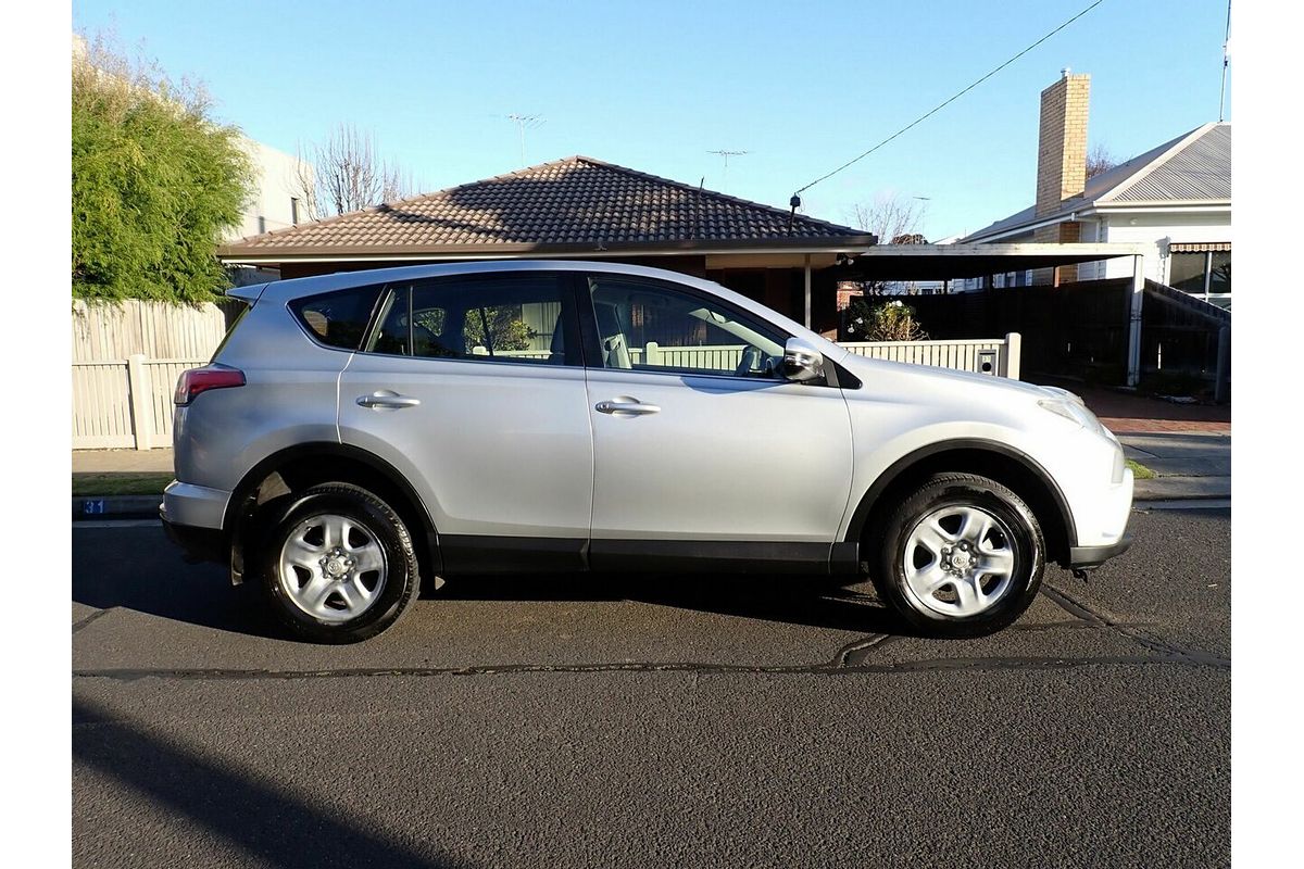 2016 Toyota RAV4 GX ZSA42R