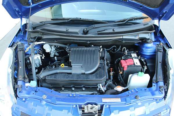 2013 Suzuki Swift GLX FZ