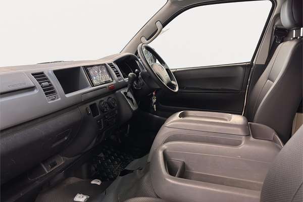 2011 Toyota Hiace 4WD