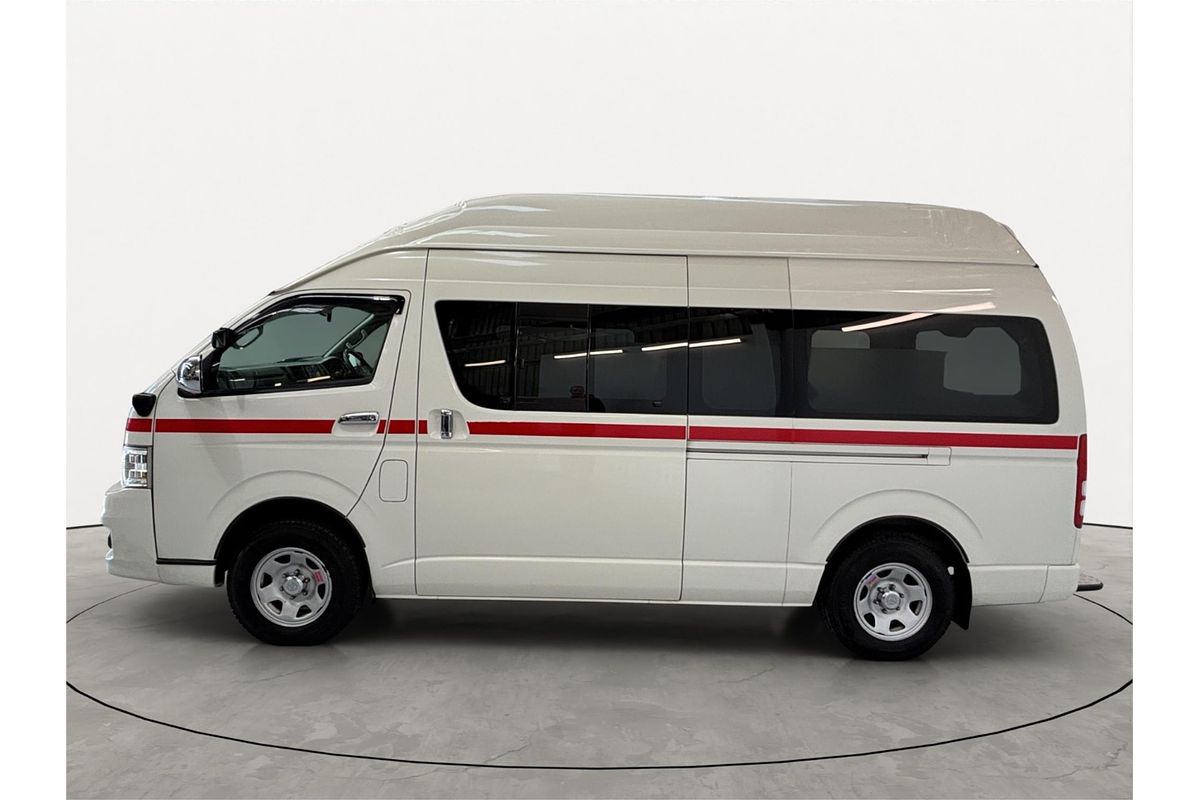 2011 Toyota Hiace 4WD