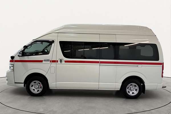 2011 Toyota Hiace 4WD