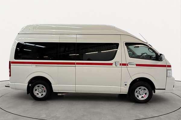 2011 Toyota Hiace 4WD