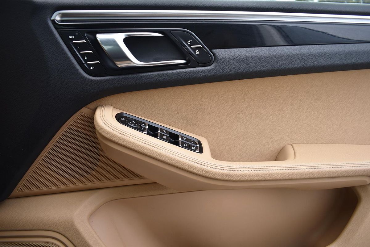 2017 Porsche Macan S Diesel 95B