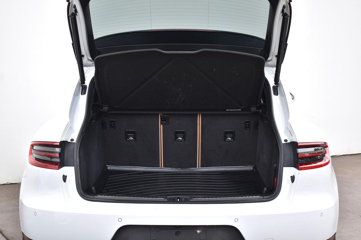 2017 Porsche Macan S Diesel 95B