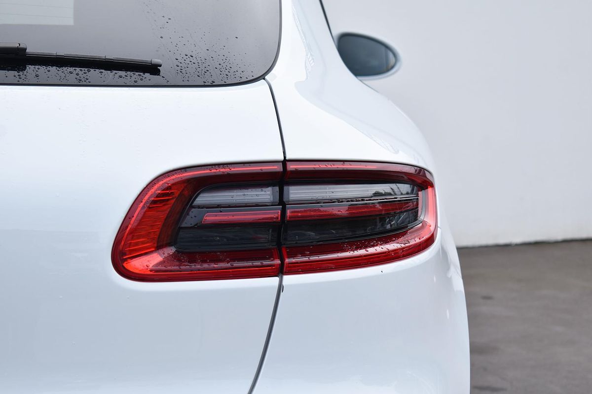 2017 Porsche Macan S Diesel 95B