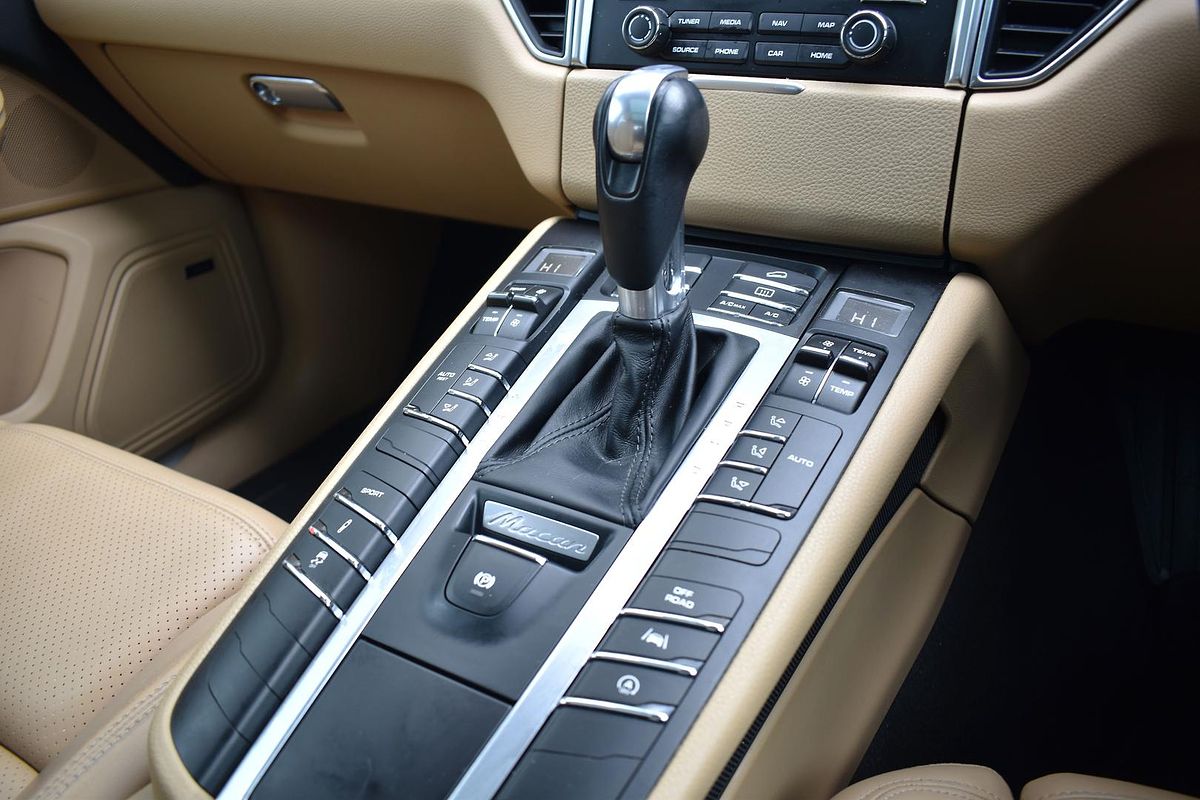 2017 Porsche Macan S Diesel 95B