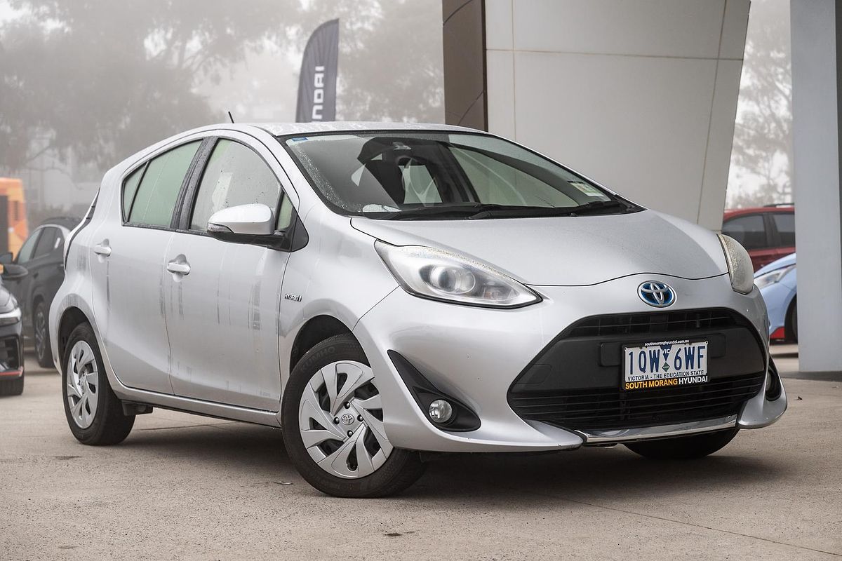 2019 Toyota Prius C NHP10R