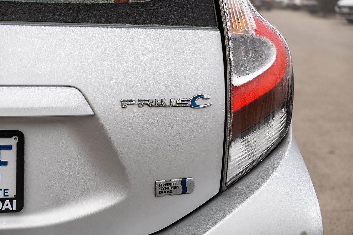 2019 Toyota Prius C NHP10R