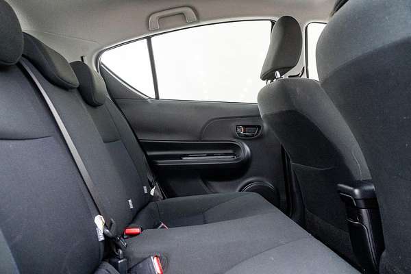 2019 Toyota Prius C NHP10R