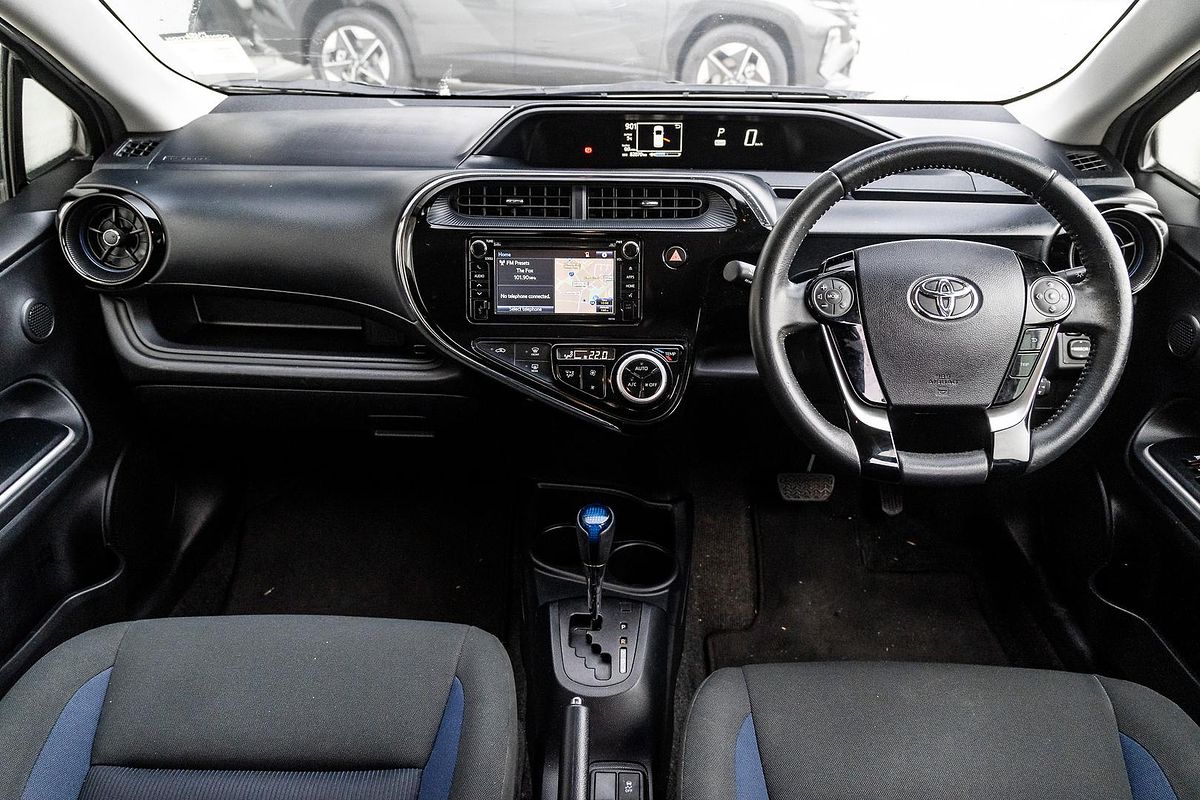 2019 Toyota Prius C NHP10R