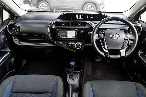 2019 Toyota Prius C NHP10R