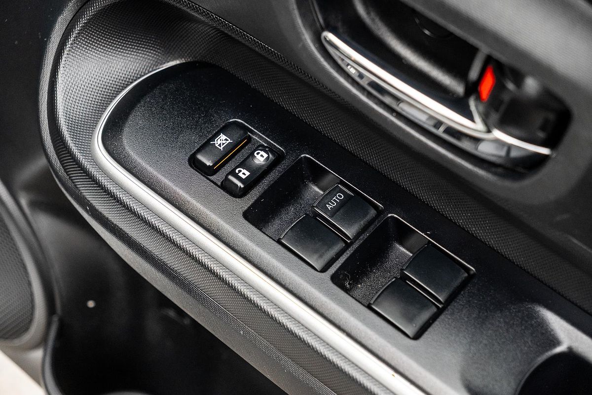 2019 Toyota Prius C NHP10R