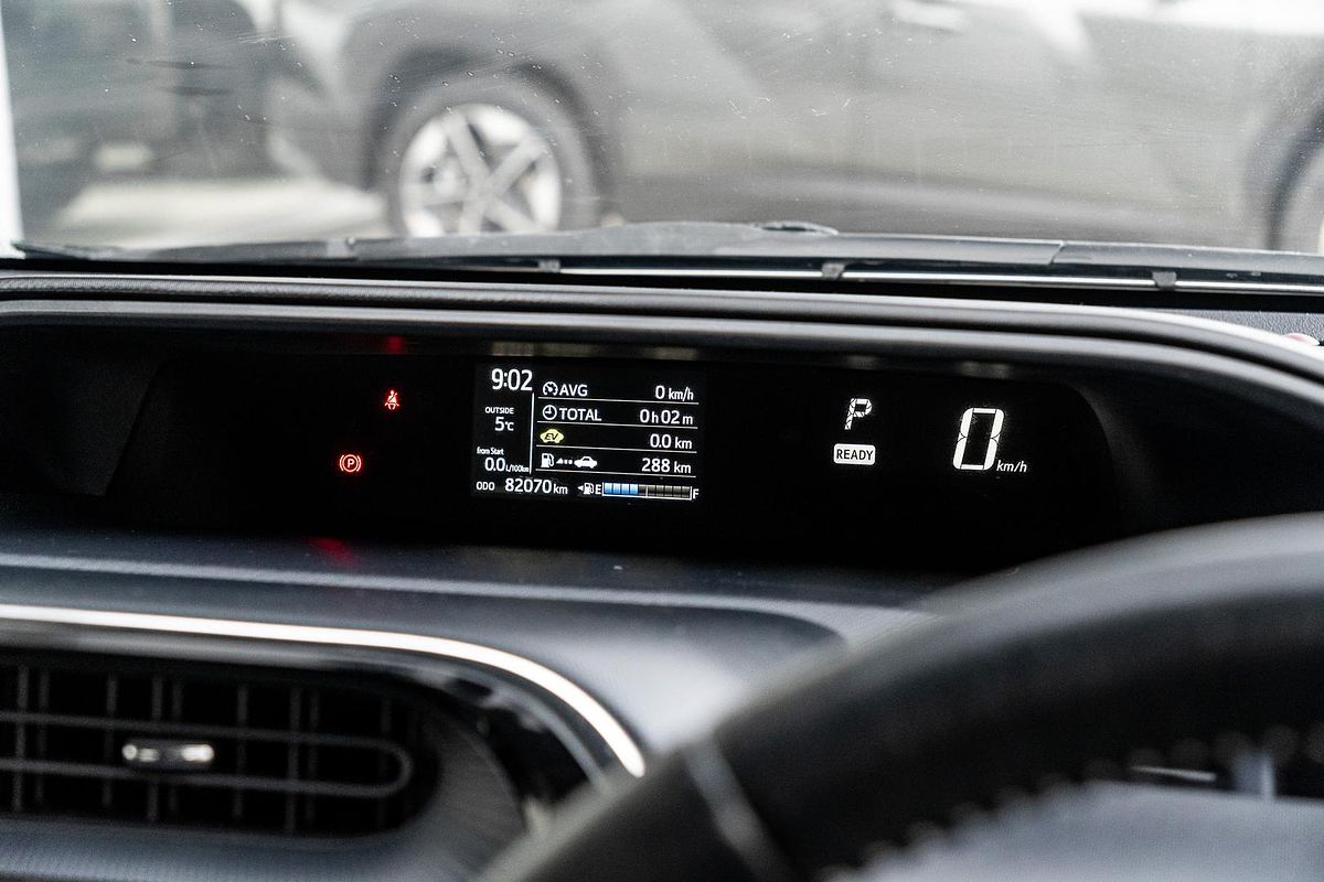 2019 Toyota Prius C NHP10R