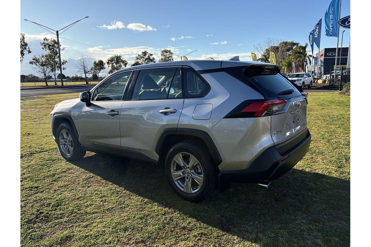 2022 Toyota RAV4 GX MXAA52R