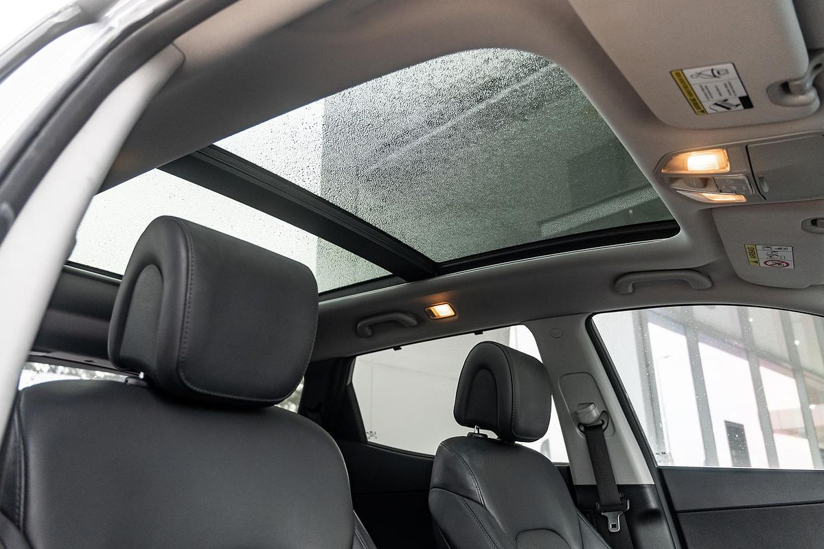 2017 Hyundai Santa Fe Elite DM5 Series II