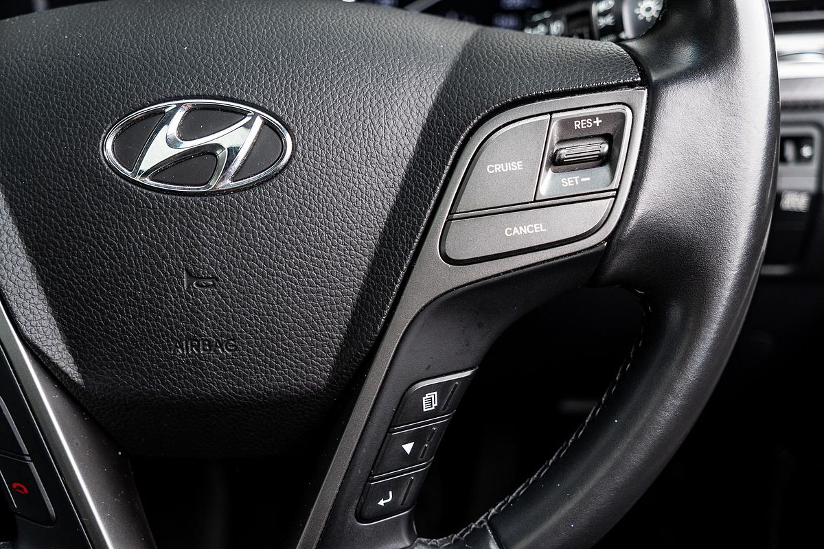 2017 Hyundai Santa Fe Elite DM5 Series II