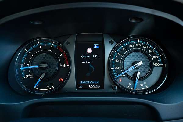 2024 Toyota Hilux Rogue 48V GUN126R 4X4