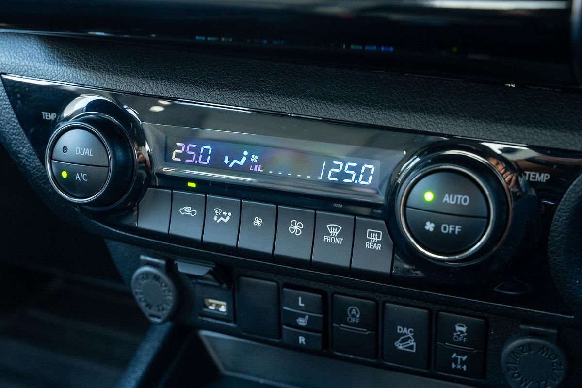 2024 Toyota Hilux Rogue 48V GUN126R 4X4