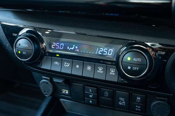 2024 Toyota Hilux Rogue 48V GUN126R 4X4