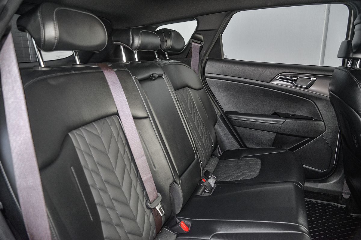 2022 Kia Sportage SX+ NQ5