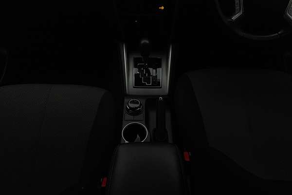 2021 Mitsubishi Triton GLX-R MR 4X4