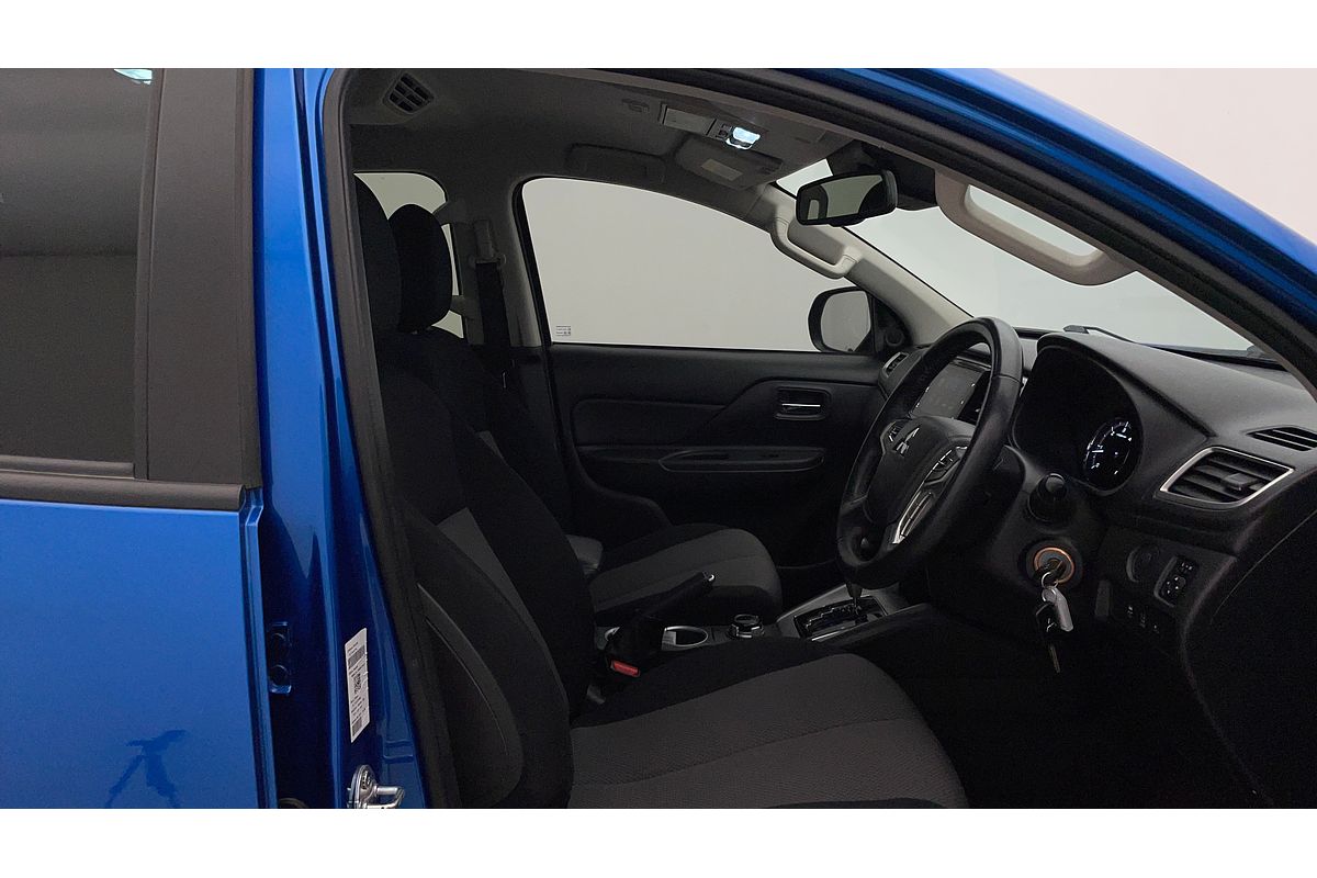 2021 Mitsubishi Triton GLX-R MR 4X4