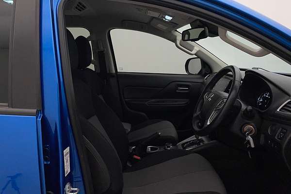 2021 Mitsubishi Triton GLX-R MR 4X4