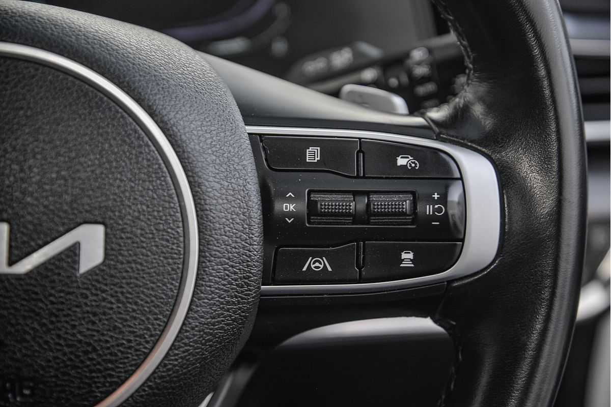 2022 Kia Sportage SX+ NQ5
