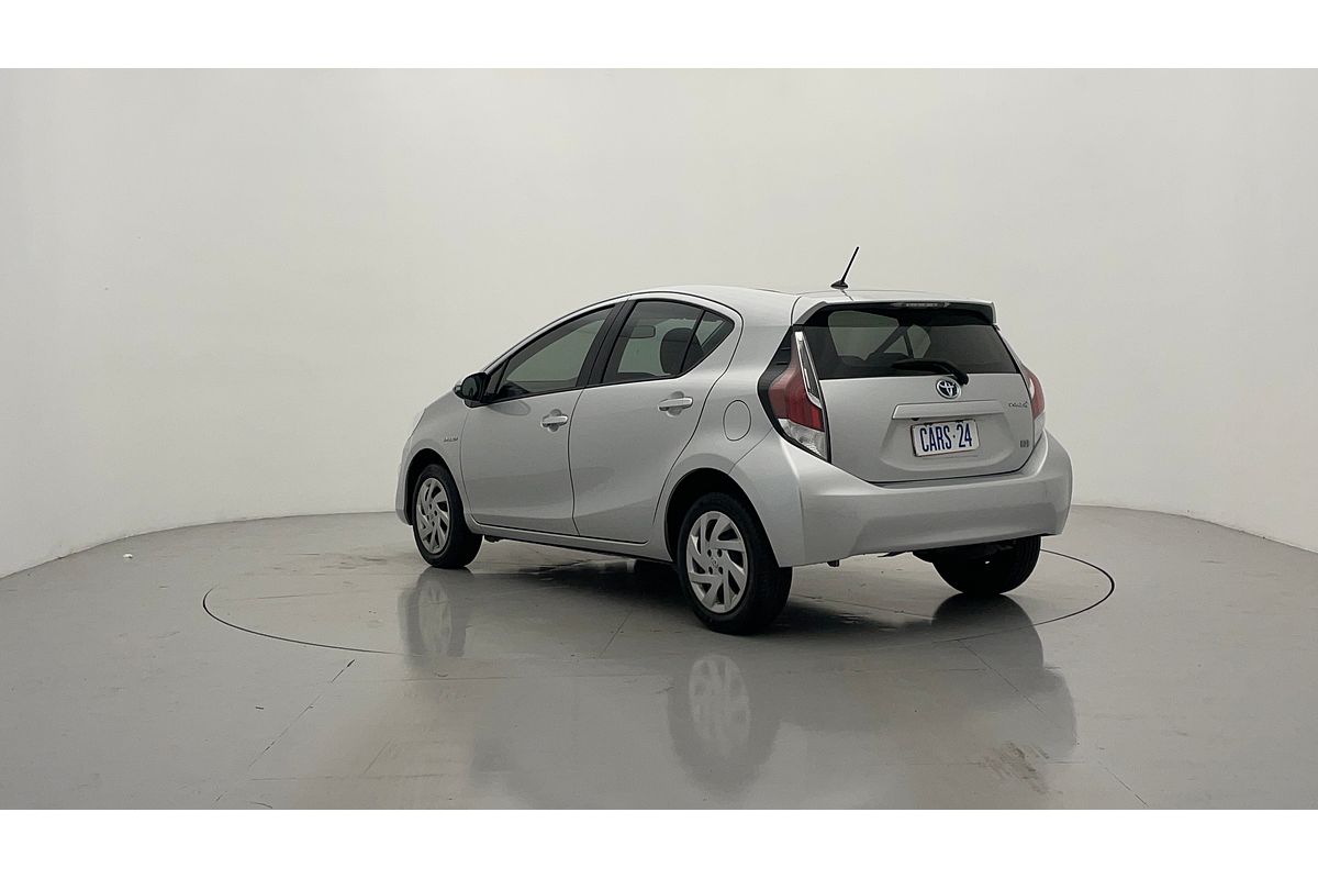 2015 Toyota Prius C NHP10R