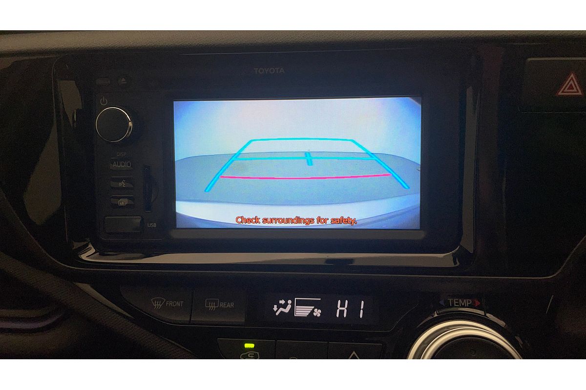 2015 Toyota Prius C NHP10R