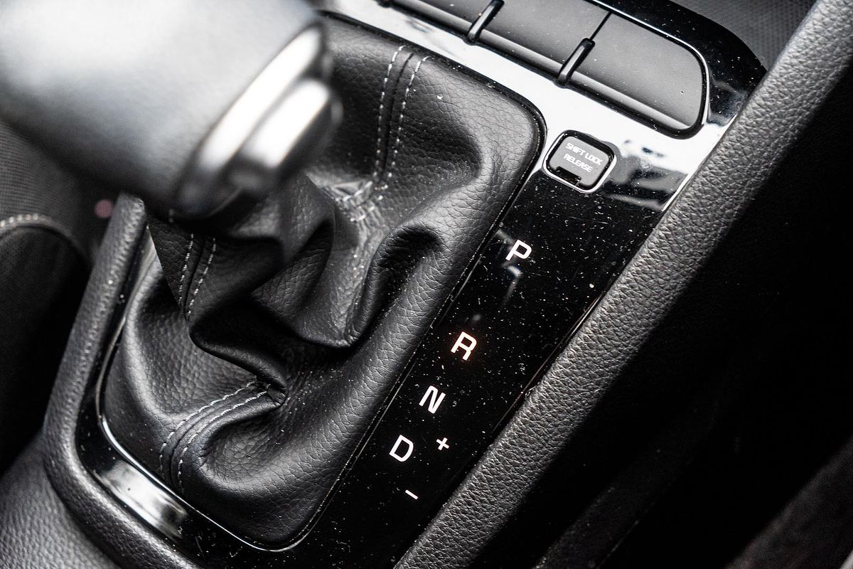 2018 Kia Rio S YB
