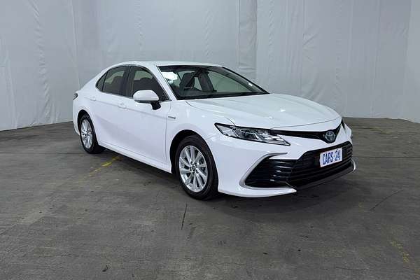 2024 Toyota Camry Ascent AXVH70R