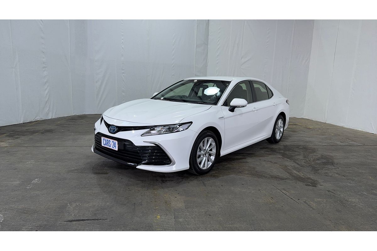 2024 Toyota Camry Ascent AXVH70R