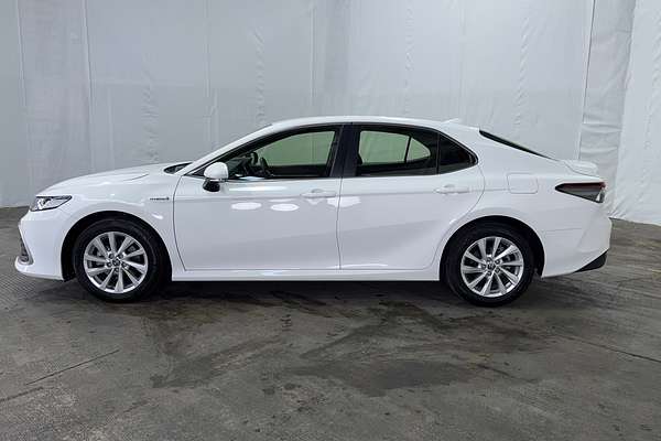 2024 Toyota Camry Ascent AXVH70R