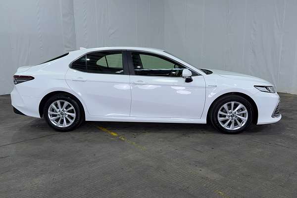 2024 Toyota Camry Ascent AXVH70R