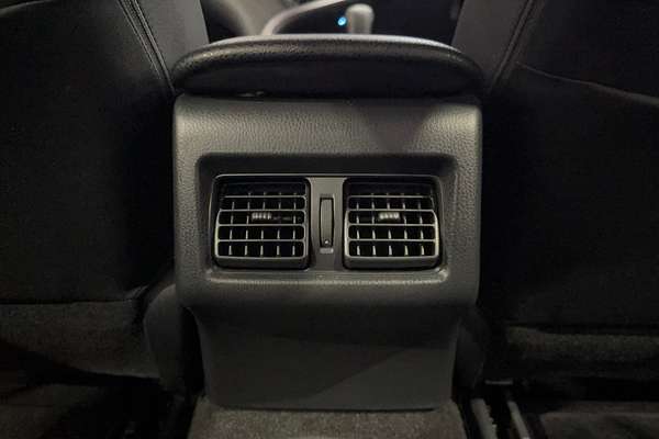 2024 Toyota Camry Ascent AXVH70R