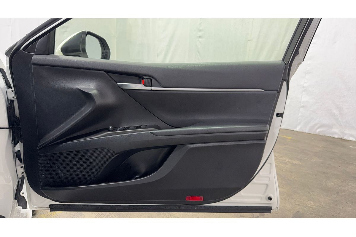 2024 Toyota Camry Ascent AXVH70R
