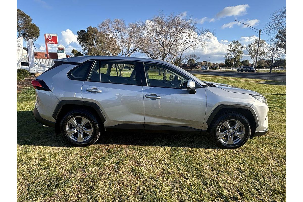 2022 Toyota RAV4 GX MXAA52R