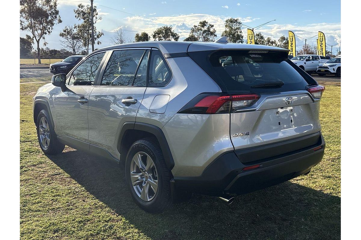 2022 Toyota RAV4 GX MXAA52R