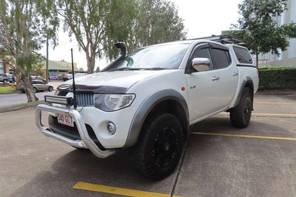 2008 Mitsubishi Triton GLX-R ML 4X4